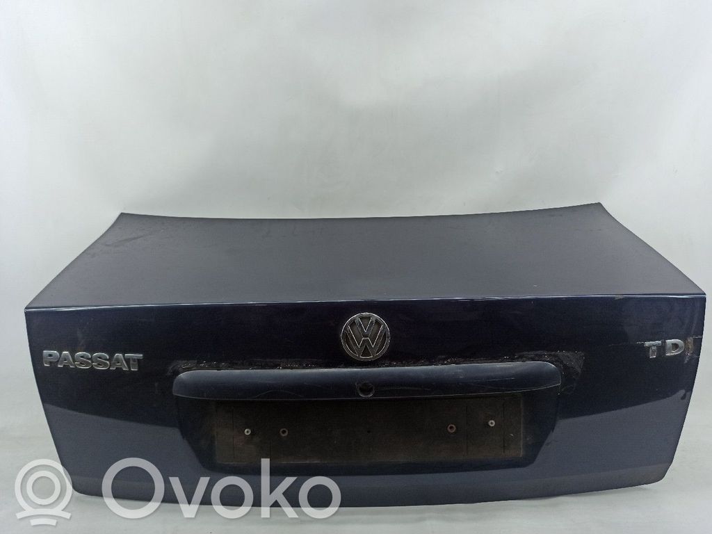 Volkswagen PASSAT B5 Aizmugurējais pārsegs (bagāžnieks) 