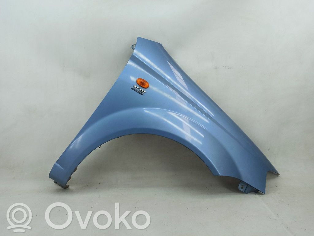 Daewoo Kalos Aripă
