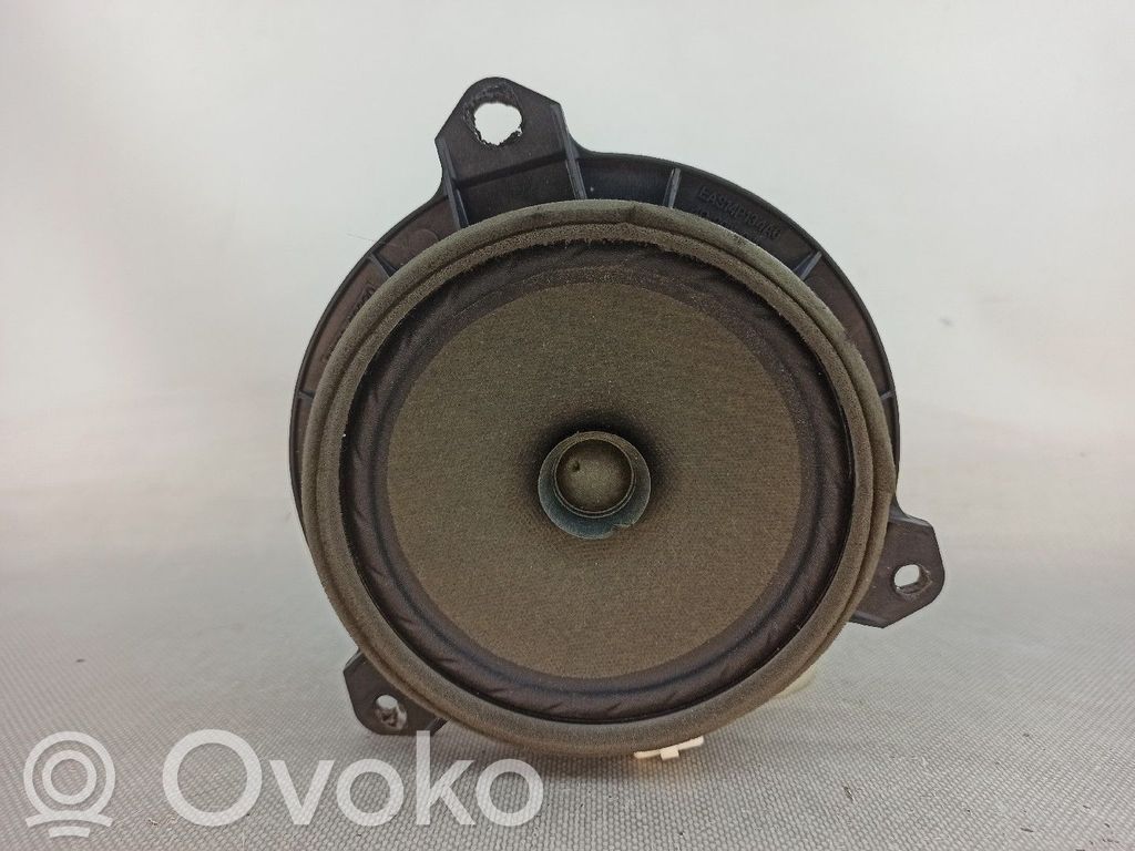 Toyota Urban Cruiser XP110 Pannello altoparlante