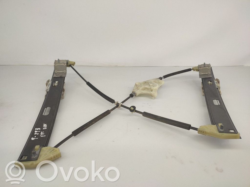 Seat Leon (5F) Macara geam față fără motor 
