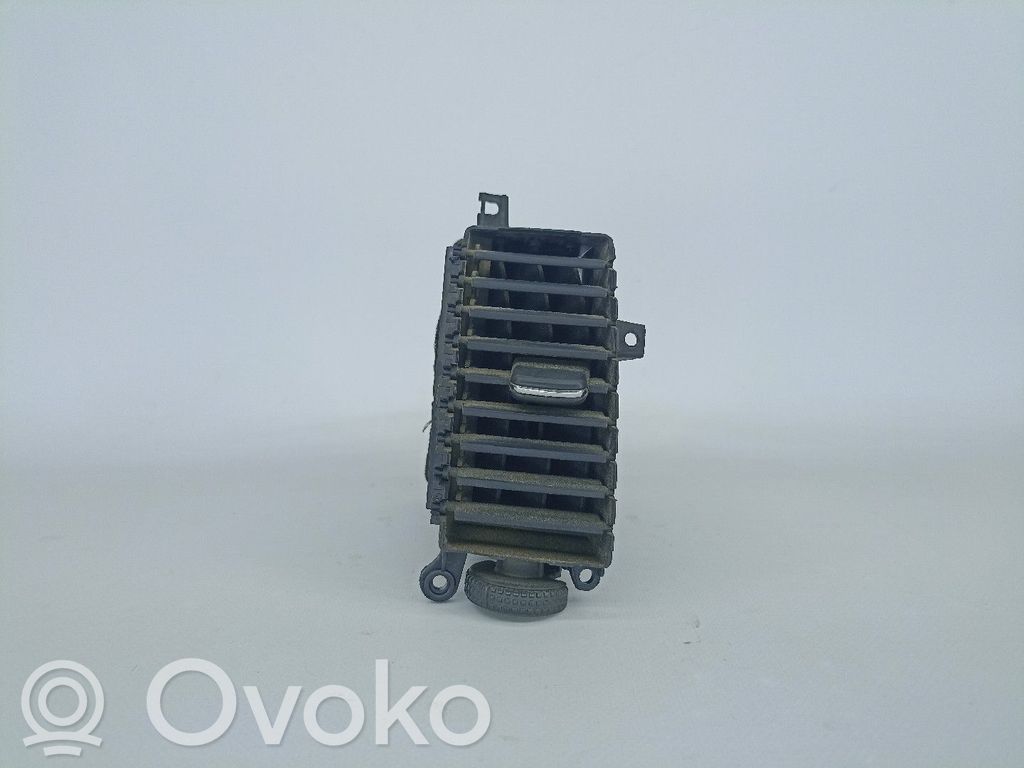 Nissan Pathfinder R51 Rejilla de ventilación central del panel