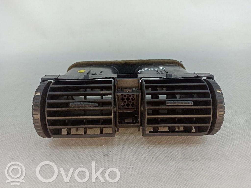 Grille d'aération centrale   90560344