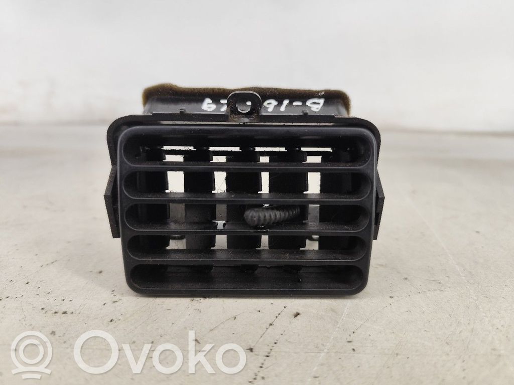 Mazda 626 Grilă ventilație centrală 