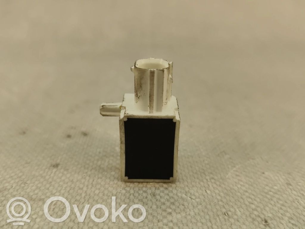 Sensor impacto/accidente para activar Airbag   51854049,2PINOS,5WK43646