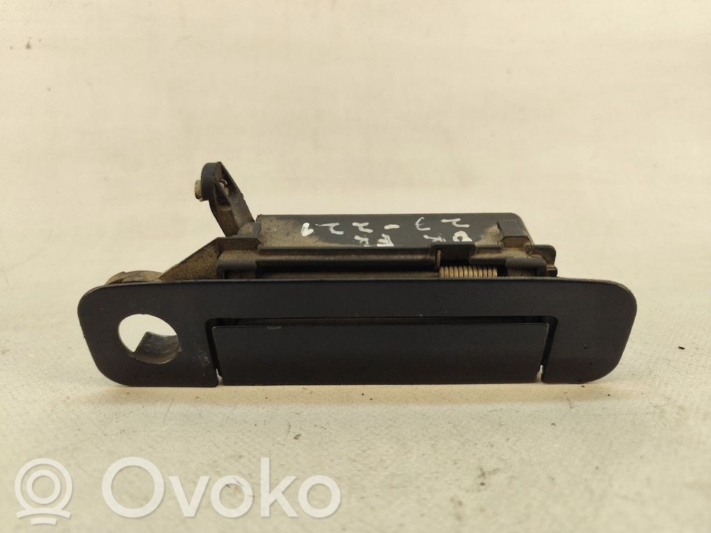 Maniglia esterna per portiera anteriore   8D0837208A,4D0837206,8A0837206