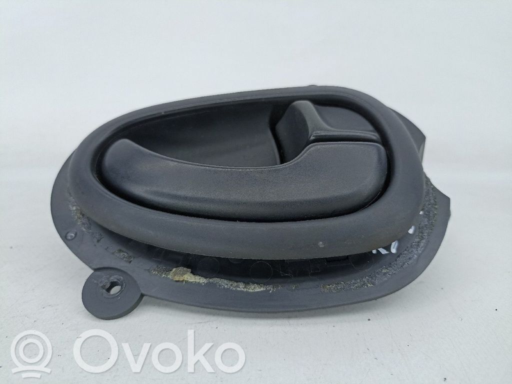 Peugeot 406 Etuoven ulkokahvan kehys