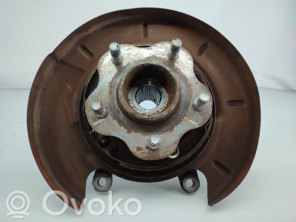 Nissan X-Trail T30 Fuso a snodo con mozzo ruota posteriore