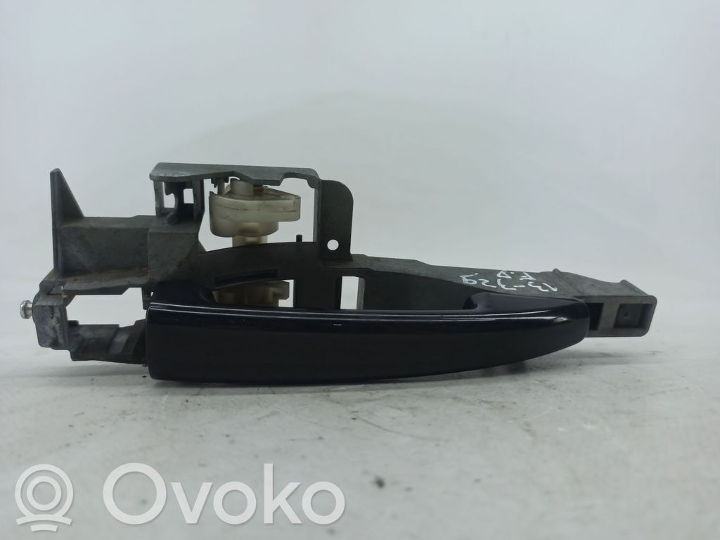 Peugeot 407 Front door exterior handle 