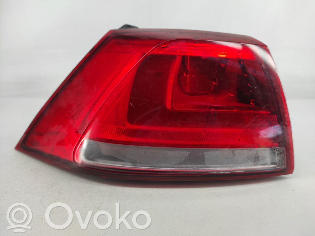 Volkswagen Golf VII Lampă spate în capacul portbagajului 