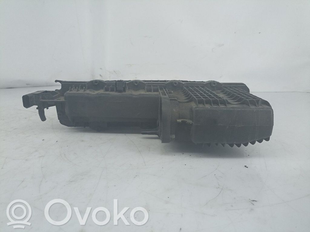Dacia Duster Obudowa filtra powietrza 