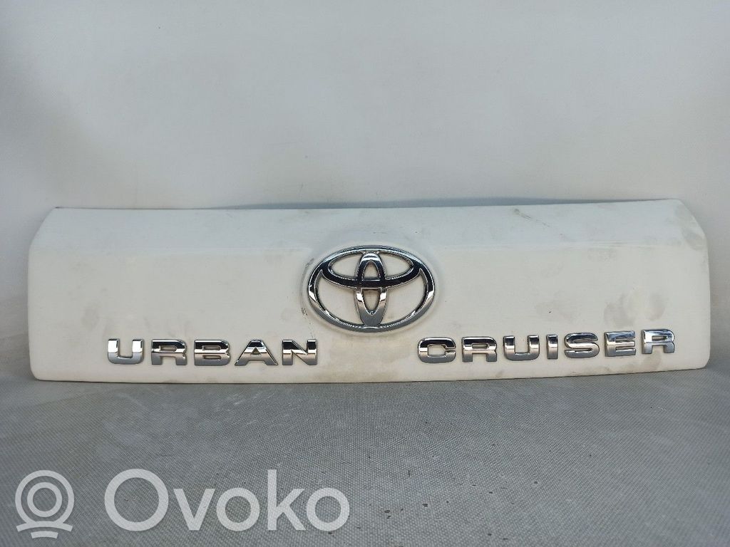 Toyota Urban Cruiser XP110 Rivestimento laterale del portellone posteriore/bagagliaio
