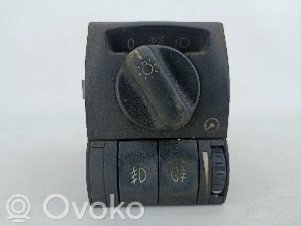 Light switch   90460591,09229578,14PINOS,53122836