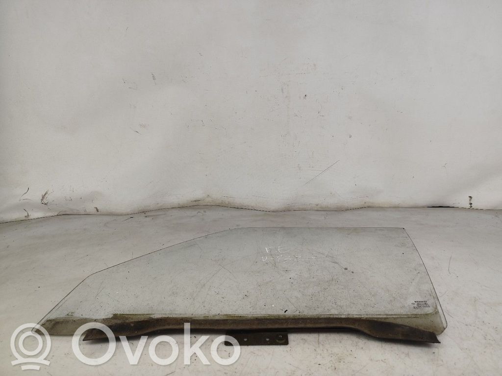 Renault Express Front door window glass four-door 
