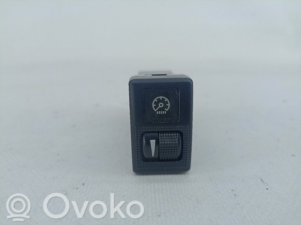 Multifunctional control switch/knob   3PINOS,4740L45,NV
