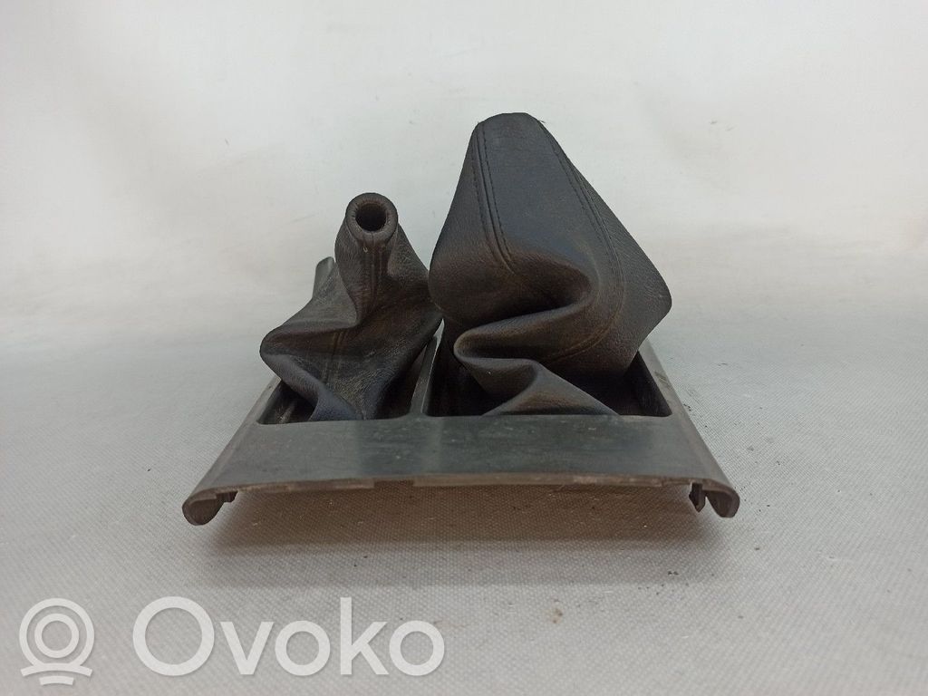 Nissan Terrano Comutator/buton schimbător de viteze 