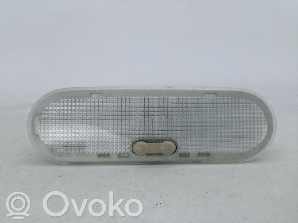 Panel oświetlenia wnętrza kabiny   8200074362