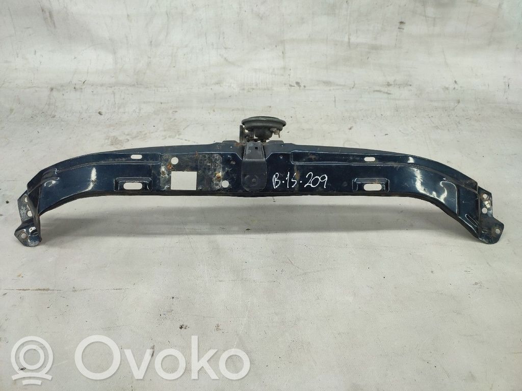 Mercedes-Benz E W210 Pannello di fondo di supporto del radiatore