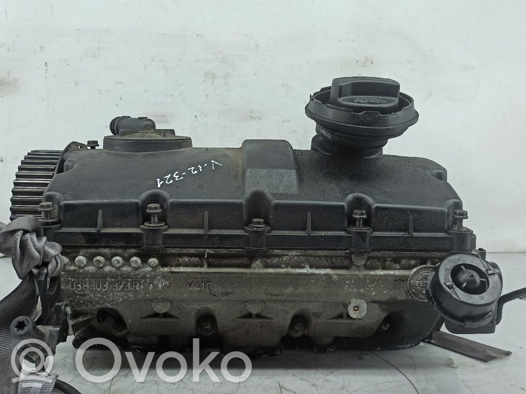 Engine head   038103737R,038103373