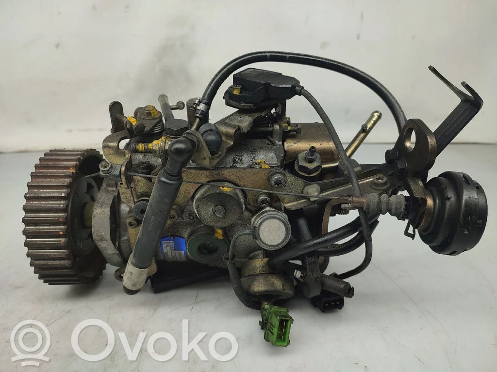 Mitsubishi Carisma Fuel injection high pressure pump 