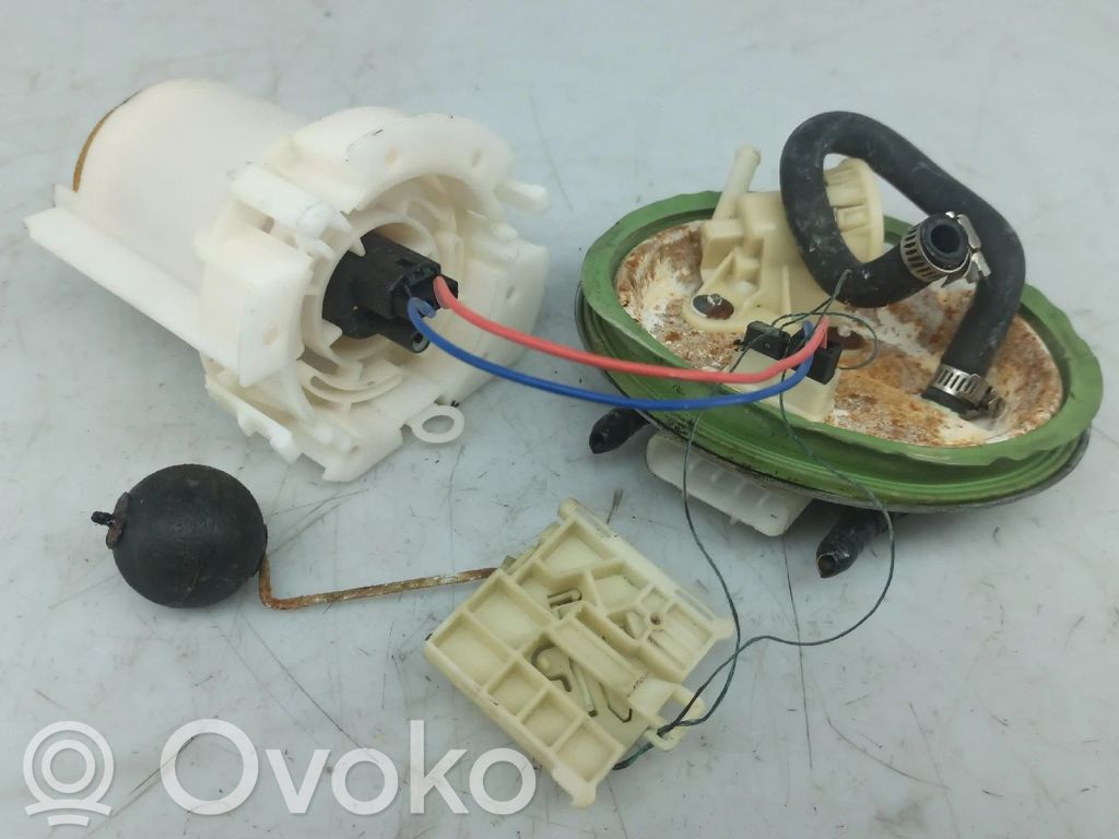 Bomba interna de combustible   9129780,220804001010