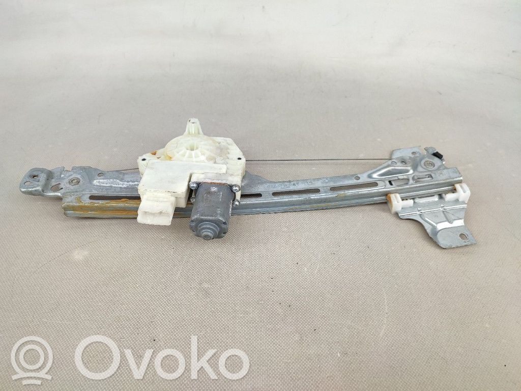 Peugeot 308 Macara geam spate fără motor 
