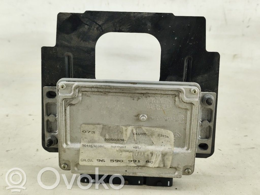 Moottorin ohjainlaite/moduuli   9659099180,9644692380,9653979480
