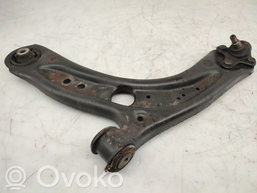 Volkswagen Golf VII Braccio di controllo sospensione anteriore 