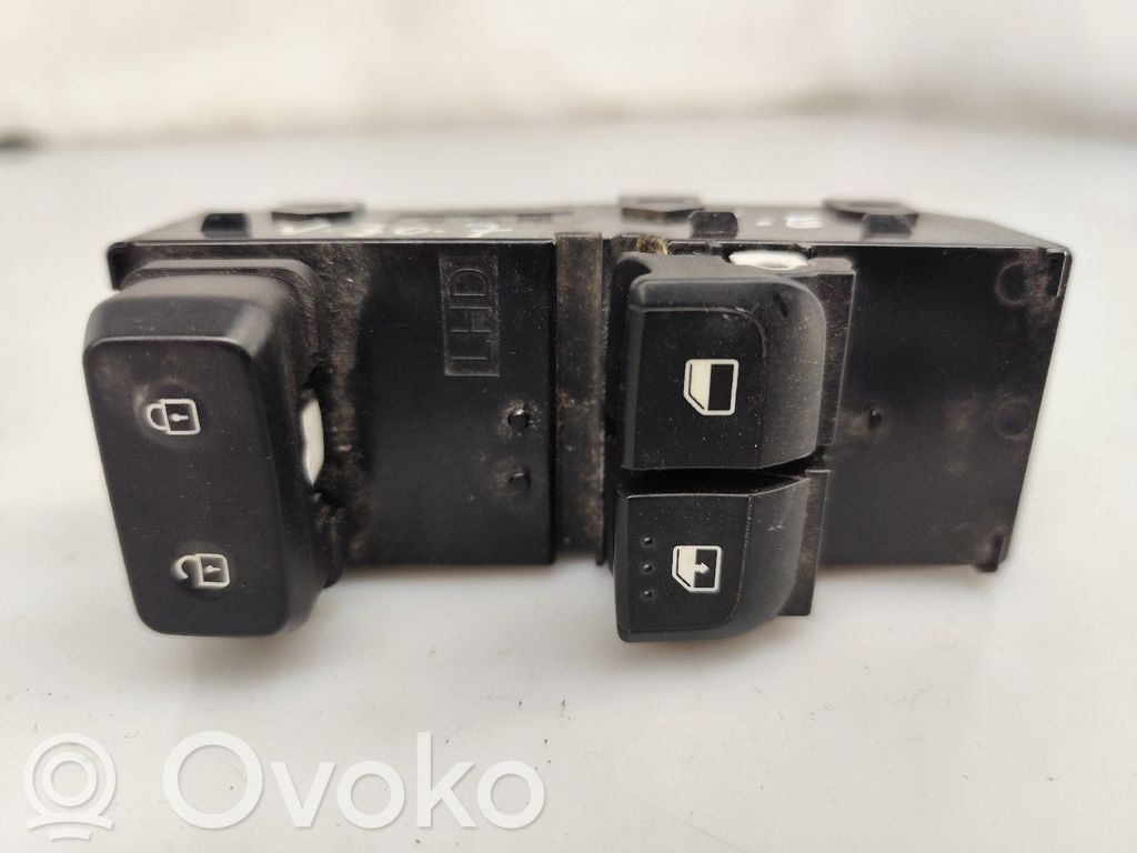 KIA Picanto Electric window control switch 