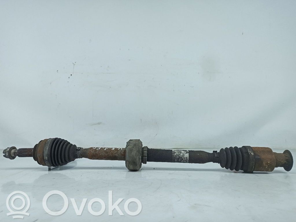 Eje de transmisión delantero   391000982R