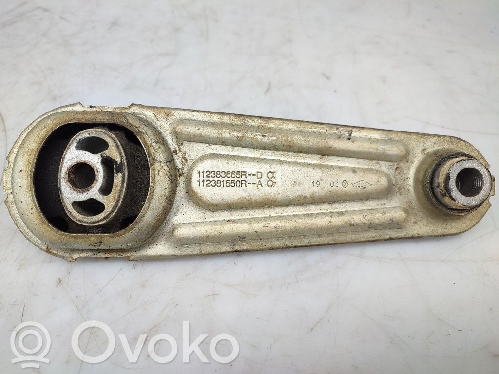 Engine mount bracket   112383665RD,112381550RA,INFERIORCHARRIOT