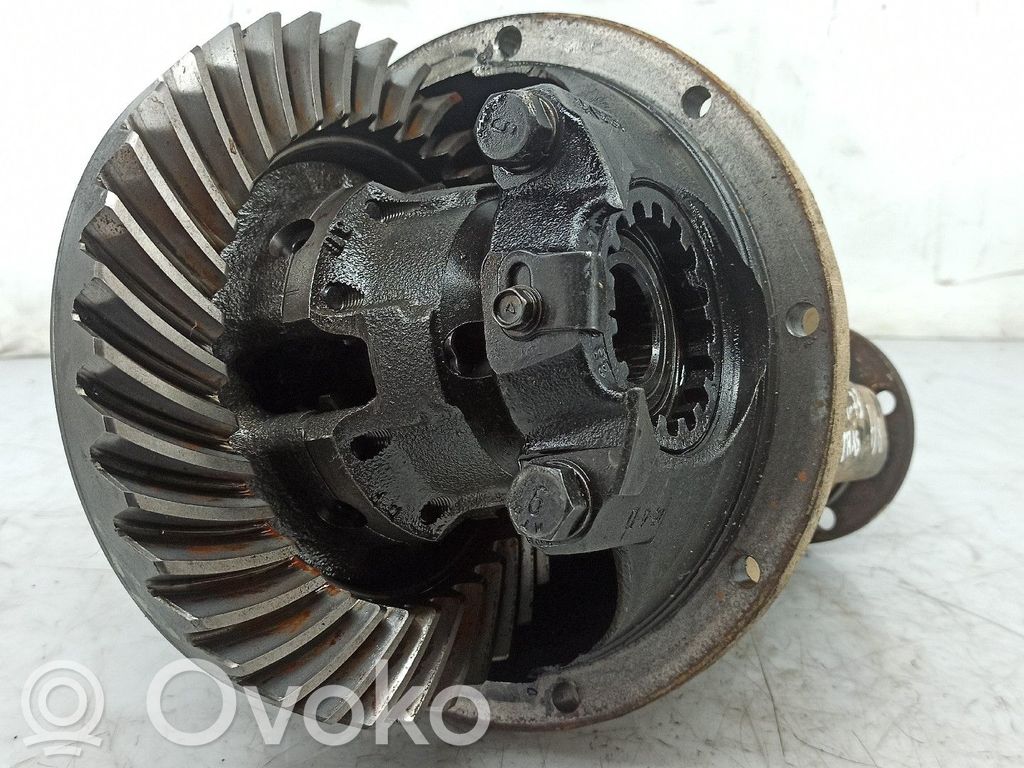 Front differential   TRAS,37,38311G9840