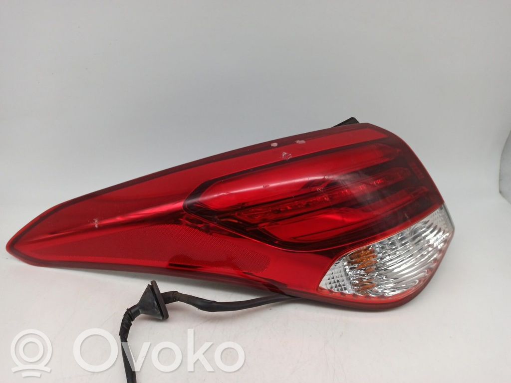 Hyundai i40 Takaluukun takavalot