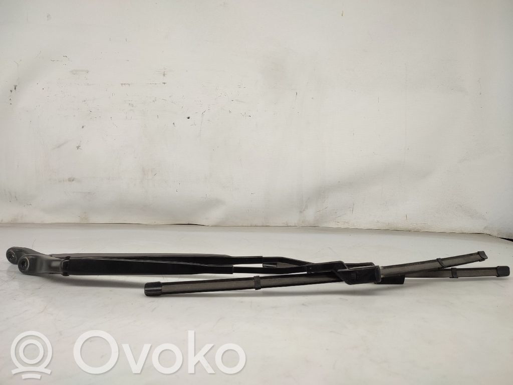 Citroen C4 III e-C4 Wischerarm vorne 