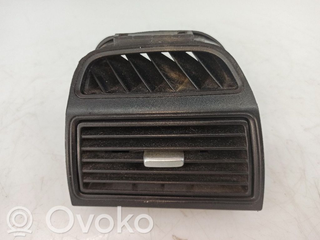 Fiat Linea Grilă ventilație centrală 