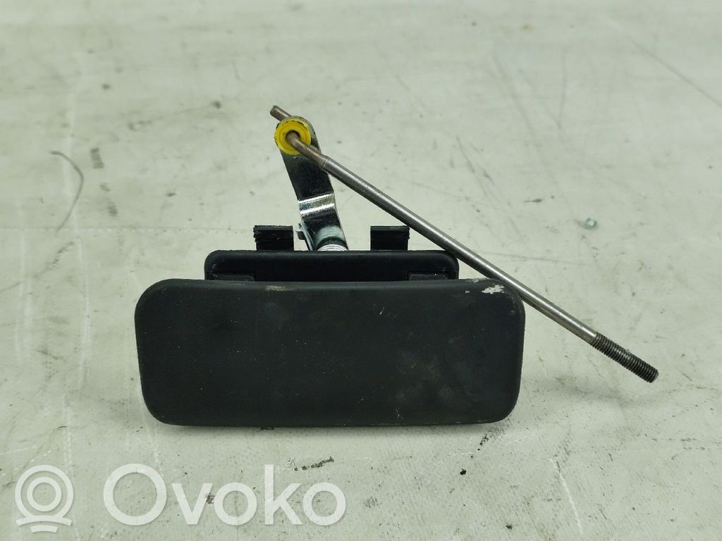 Manecilla externa puerta delantera   YC15V224010AL