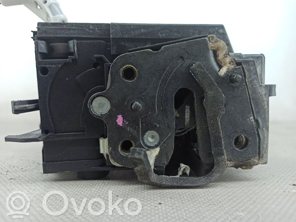 Cerradura de puerta trasera   9810309980
