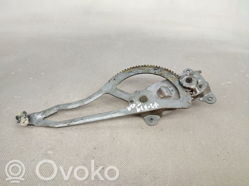 Macara geam spate fără motor