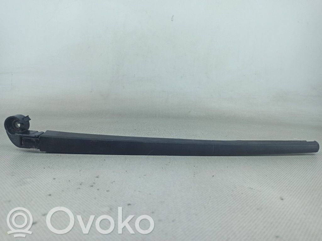 Audi A3 S3 A3 Sportback 8P Ramię wycieraczki szyby tylnej 