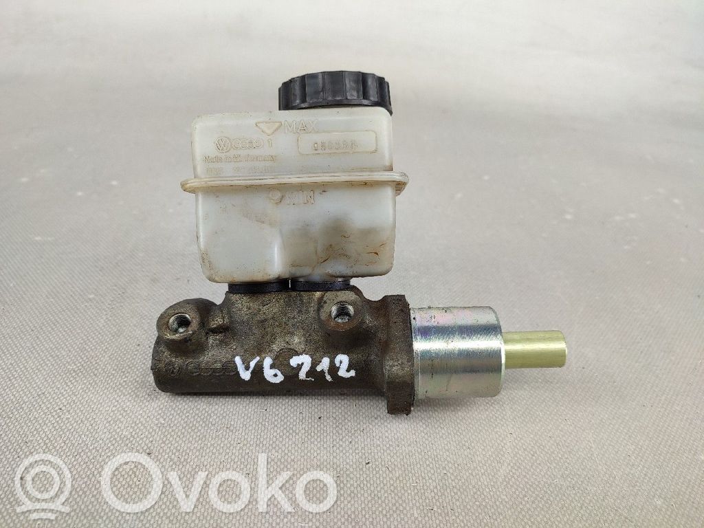Główny cylinder hamulca   191611307