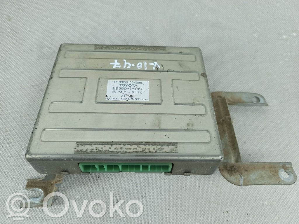 Moottorin ohjainlaite/moduuli   895501A060