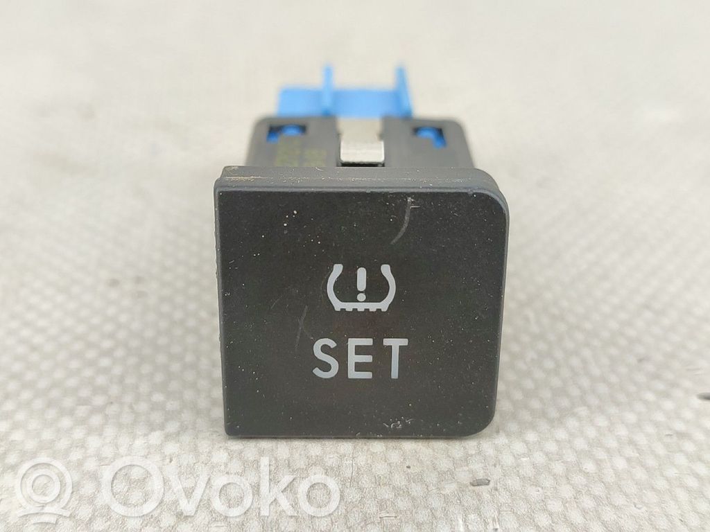 Przyciski multifunkcyjne   1K0927121C