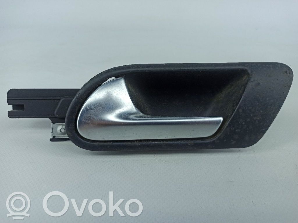Volkswagen Jetta III Manecilla externa puerta trasera 