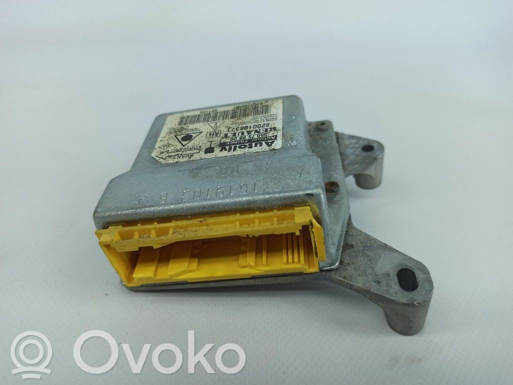Unidad de control/módulo del Airbag   8200108371,550758800