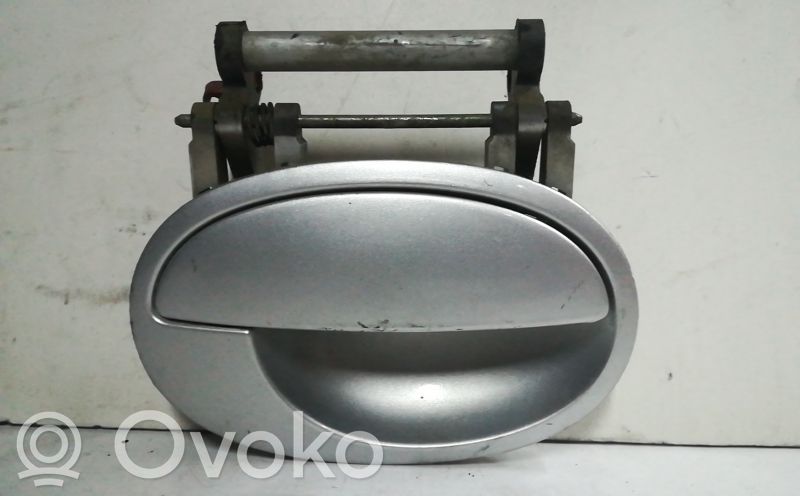 Takaoven ulkokahva