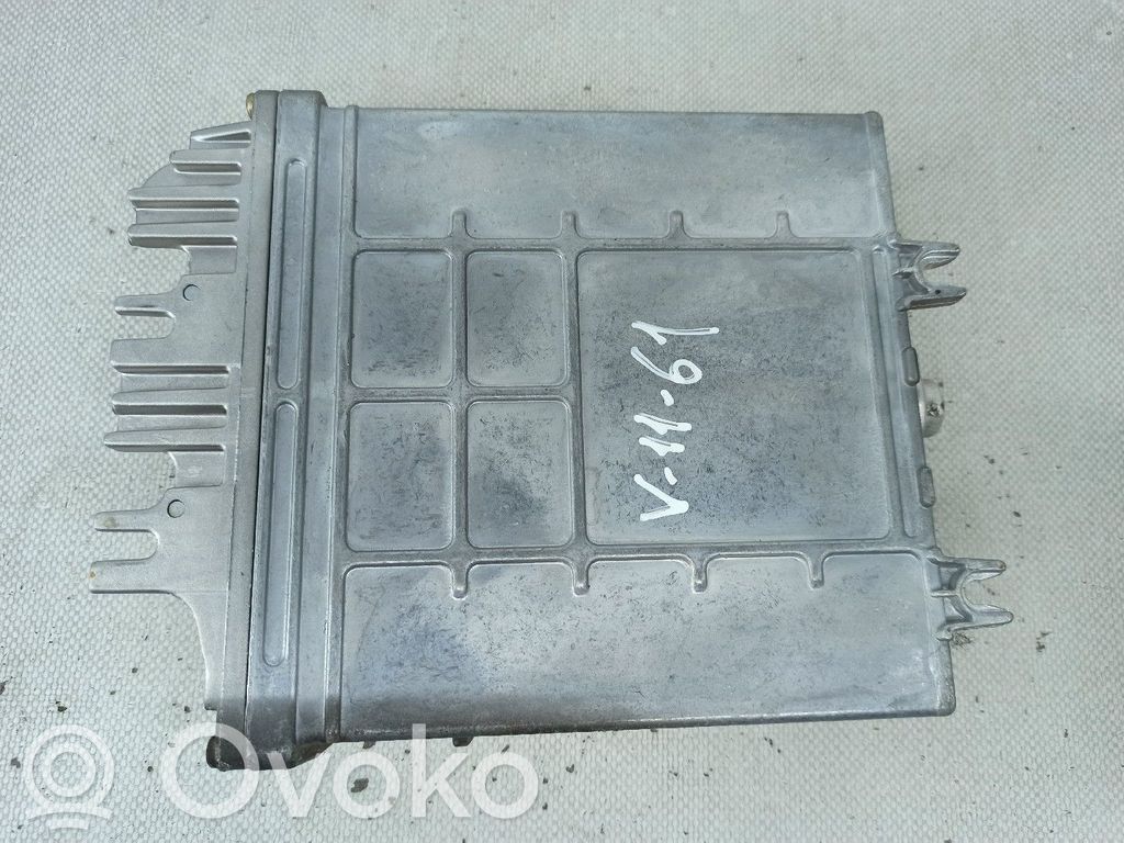 Unidad de control/módulo del motor   0281001629,237102J624