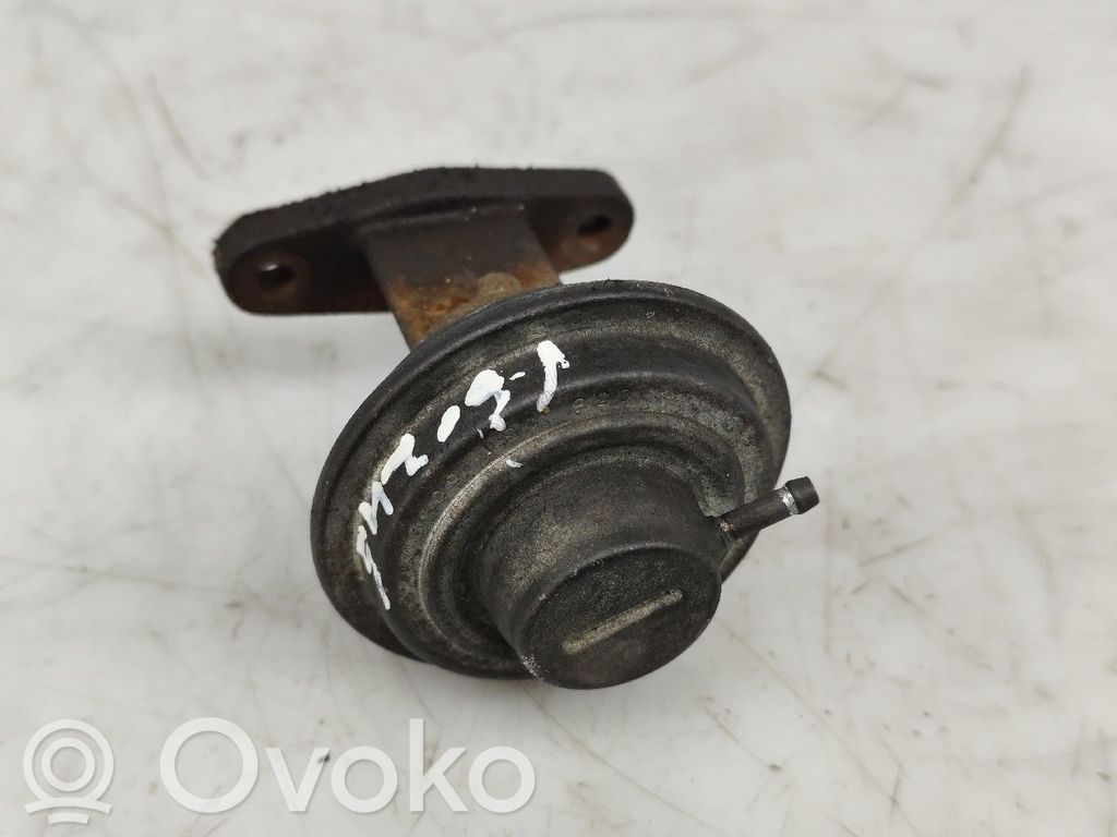 Volkswagen Golf IV Zawór EGR 