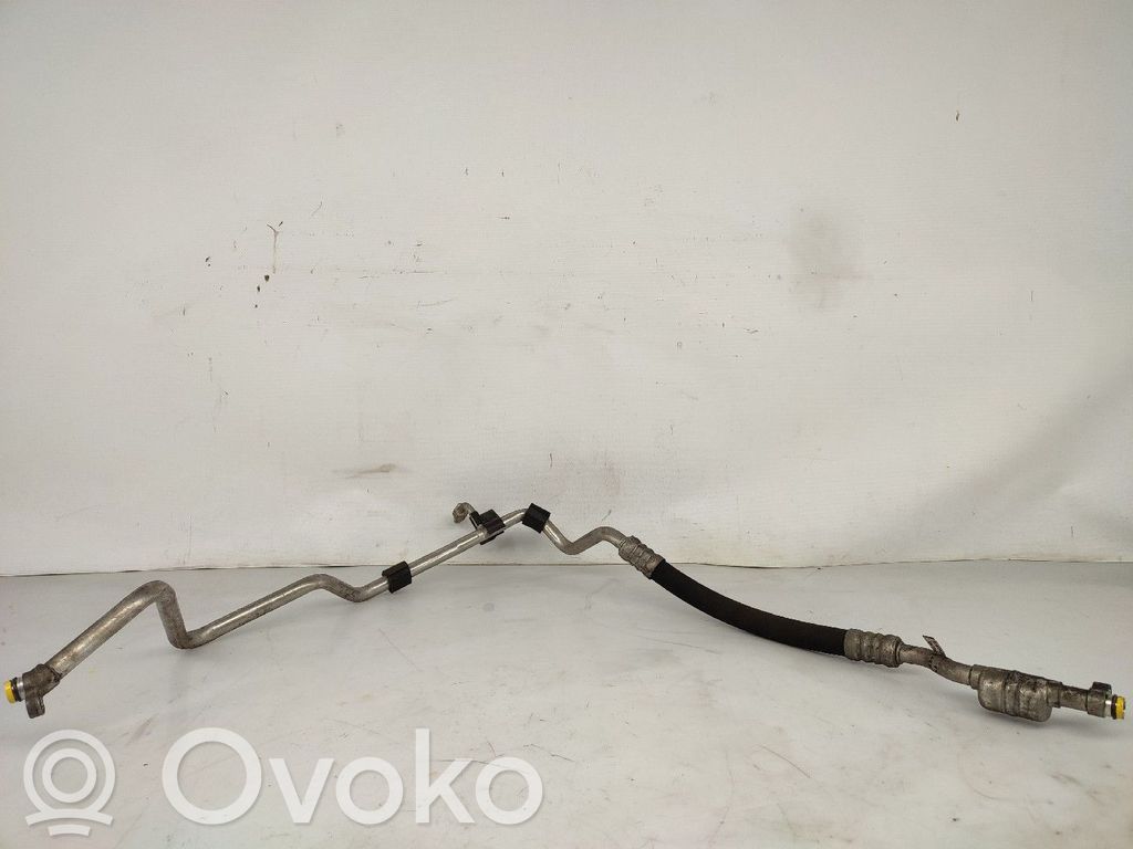 Ilmastointilaitteen putki (A/C)   64531504540,W964446V