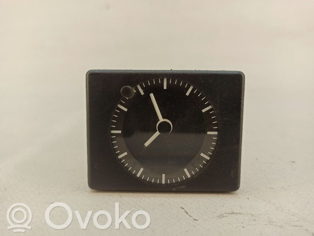 Horloge   NV,3PINOS