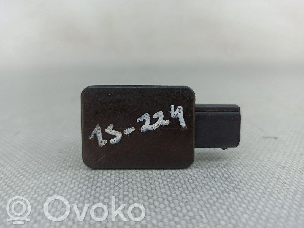 Mercedes-Benz A W176 Sensor 