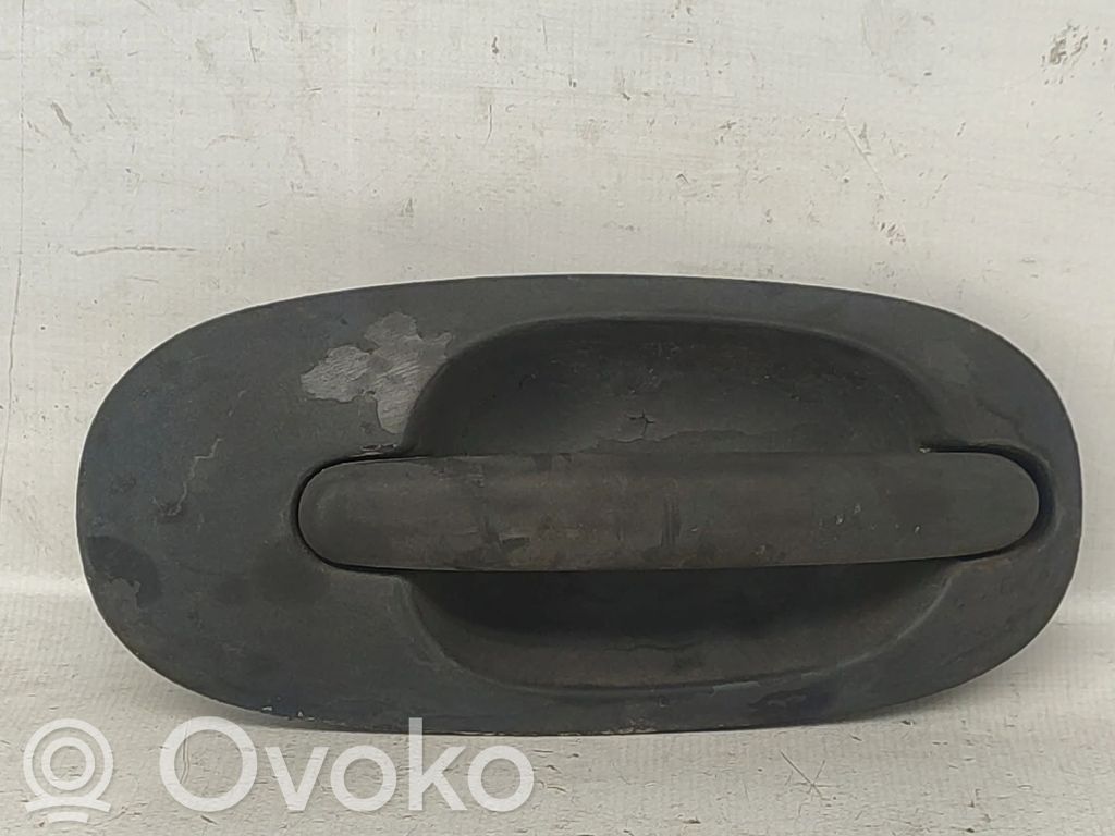 Chrysler Voyager Klamka zewnętrzna drzwi tylnych 